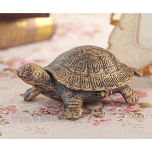 Creative Ash Tray Metal Smoking Ashtray Portable Cigarette Cigar Jar For Home Decoration Office Cafe Furnishing Decor