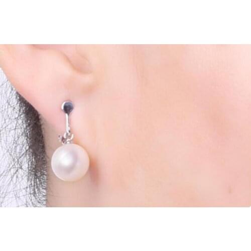 New pair of 10-11mm south sea round white pearl earring clisp925s