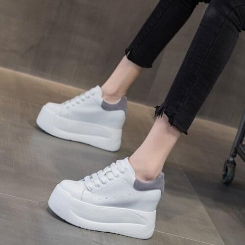 Spring Autumn New Korean Style Height Increasing Wedges Breathable Genuine Leather Women Pumps Ladies Casual Sneakers 20210310