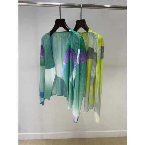 Miyake pleated summer 2021 abstract cloud color literary elegant long sleeve v-neck cardigan shirt windbreaker women jackets