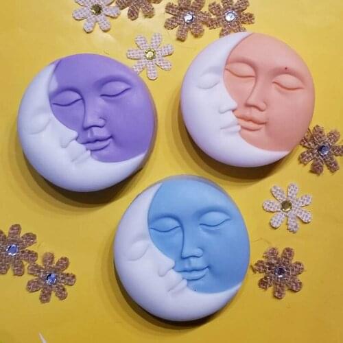 F1157 Lovers Smiling Moon Face Silicone Soap Mold Candle Mould DIY Resin Concrete Fondant Carft Molds
