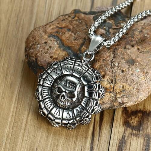 Jewelry Fashion Punk Rock and Roll Wind Roman Numerals Skull Pendant Necklace Men Wholesale Vintage Necklace