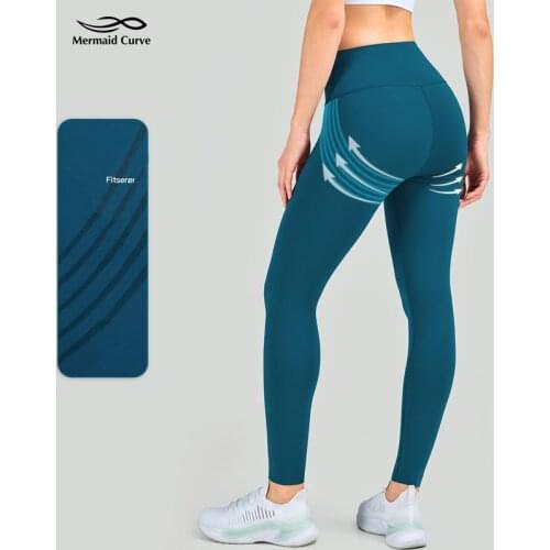 High Quality Liquid Coated Lycra Fabric Striped Yoga Pants Women High Waist Fitness Leggings Push Up Hips Tight Sports Trousers