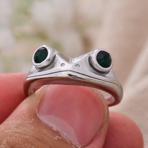 V-best Rings With Crystals