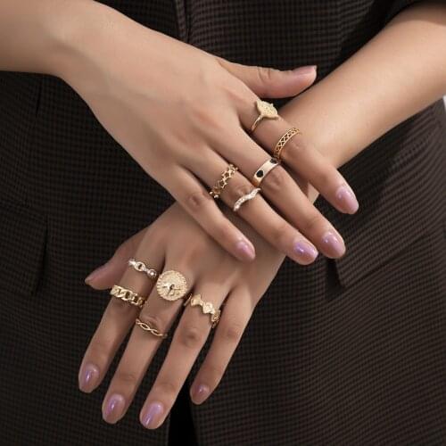 HI MAN 10Pcs/Set Punk Mixed Gold Portrait Coin Heart Star Wave Ring Women Fashion Elegant Daily Matching Jewelry