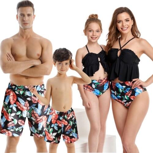 2021Family Swimsuit Mother Daughter Bikini Dad Son Family Matching Swimwear Mommy Me Clothes Men Girl Bathing Suit Boy Swimsuit