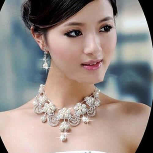 Top fashion quality exquisite elegant bridal jewelry set full rhinestone pearl necklace earrings wedding dress accessories