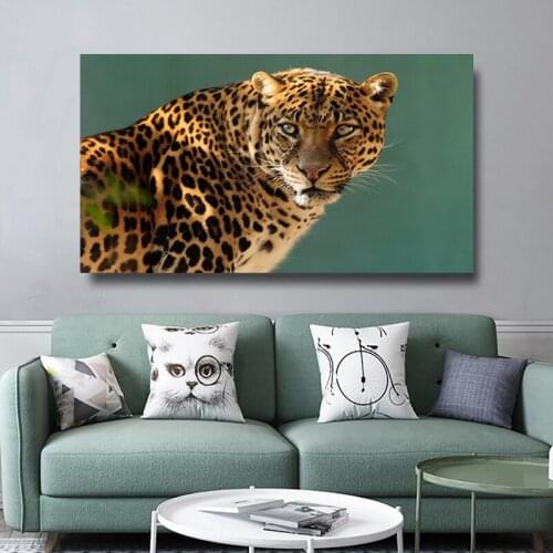 Green Background Ferocious Leopard Canvas Painting Wall Art Nordic Posters and Prints Wall Pictures for Living Room Decoration