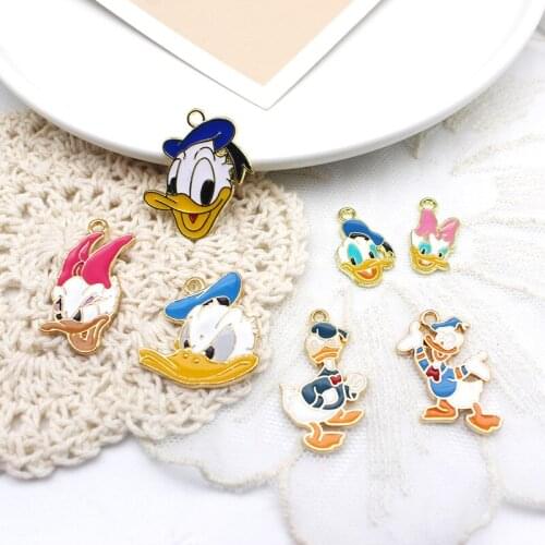 10Pcs/lot Cartoon Disney Metal Charms Donald Duck Daisy Earphone Keychain Accessories DIY Bracelet Necklace Girl Boy Charms