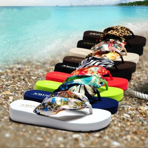 2021 Summer Women Slippers Bohemian Silk Satin Shoes Casual Non-Slip Wedge Flat Flip-Flops Female Beach Slides
