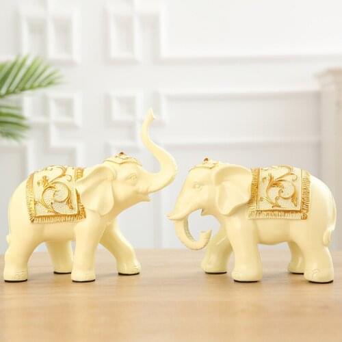 European Lucky Couple Object Decoration Creative Living Room TV Cabinet Wine Cabinet Decoration Housewarming Gift Wedding Gift