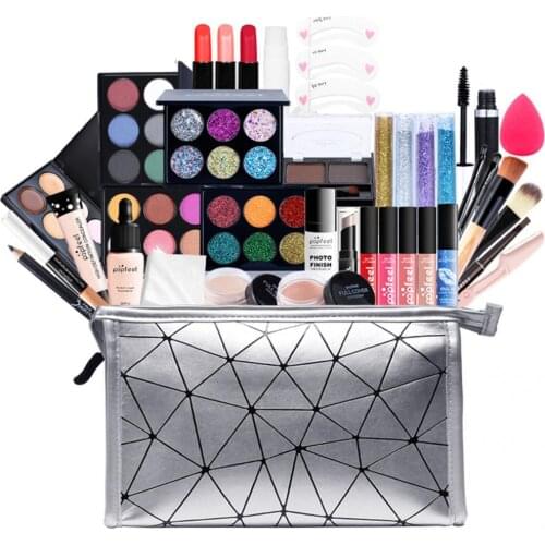 Multi-purpose Beginner Friendly Eyeshadow Palette Concealer Cosmetic Bag Set for Wedding