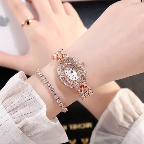 Trendy Fashion Womens Watch Full Diamond Super Flash Fashion Womens Watch Student Rhinestone Bracelet Watch