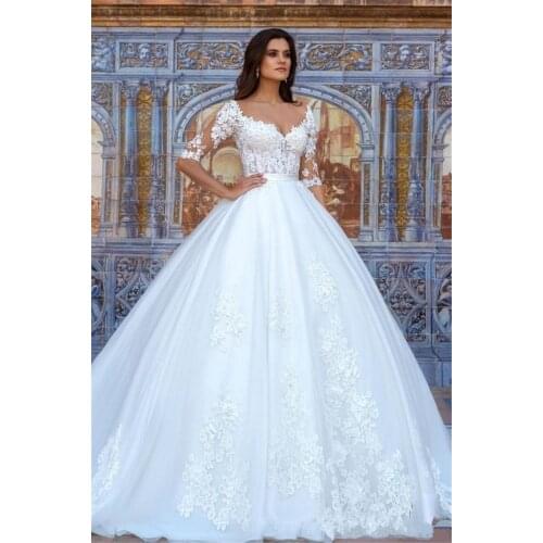 Boho Vestido De Noiva Muslim Wedding Dresses Ball Gown V-neck Half Sleeves Tulle Appliques Lace Wedding Gown Bridal Dresses