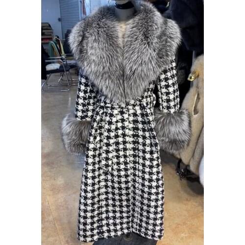 Real Fur Coat Women Plaid Jacket Big Silver Fox Fur Collar And Cuffs Winter Long Warm Woolen Outwear