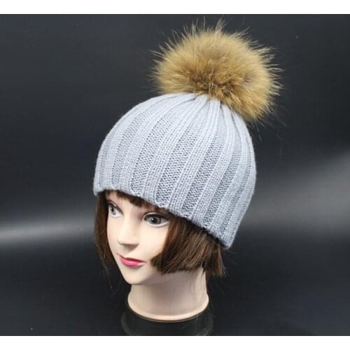 New super cute genuine raccoon fur pom pom 15cm big size hat for kids children warm lovely knitted hat pom pom fur beanies