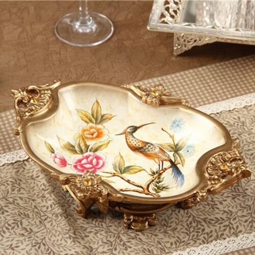 European retro small dried fruit plate fashion creative living room coffee table melon seeds display home decoration gifts