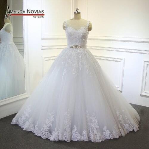 Stunning New Model Arrival Lace Wedding Dress Back Lace up 2018