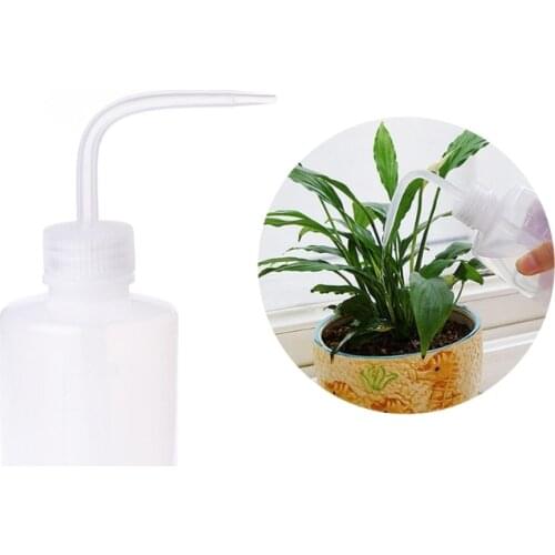 Water Can 250 ml Plastic Squeeze Type Watering Bottle Cheap Plant Curved Nozzle