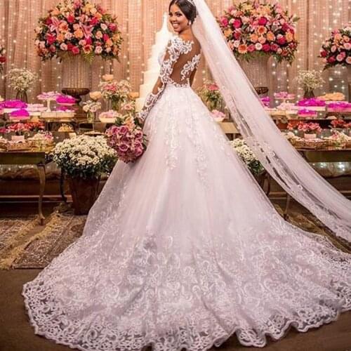 Vintage Full Lace Wedding Dresses A Line Long Sleeves Illusion Neckline Sweep Train Romantic Bridal Gowns Formal Pearls Dress