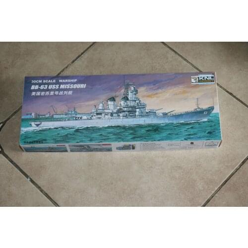 KNL HOBBY 1/700 scale Warship BB-63 USS Missouri XC80908 Trumpeter Minihobby Models