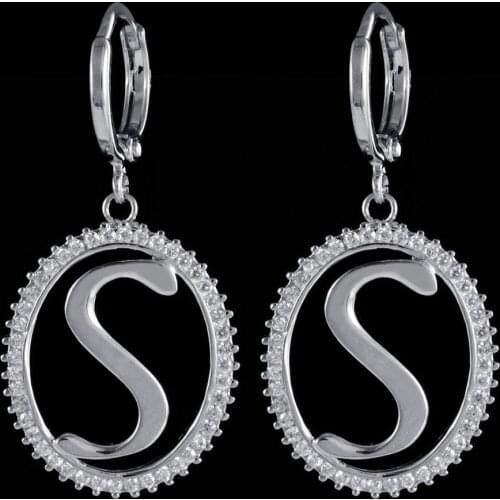 The new fashion trend of the AAA zircon, the English letter S earrings, is suitable for female friends' earrings.ER-231