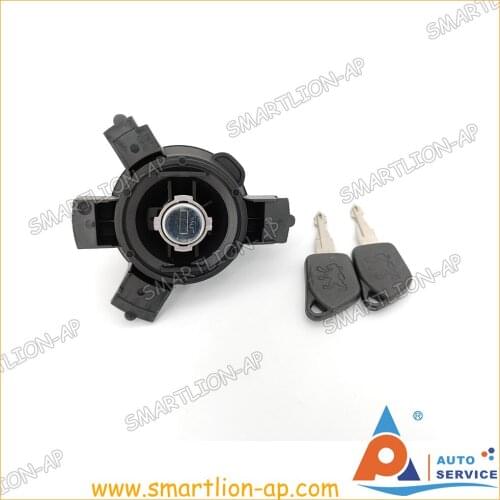 Fuel Flap Tank Locking Cap1508K2 Used for Peugeot 206 207 Citroen C2