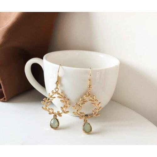 Beauty Fashion Water Drop Clip on Earrings Girls Leaves Resin Womens Earrings