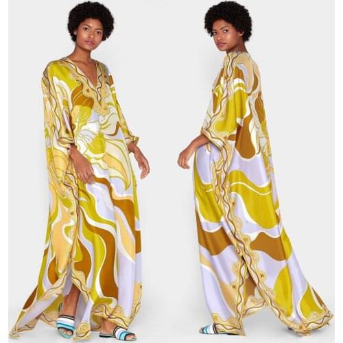 New Womens Wear Middle East Fashion Show Loose Large Size V-Collar Gold Elastic Knitted Travel Fashion Beautiful Dresses