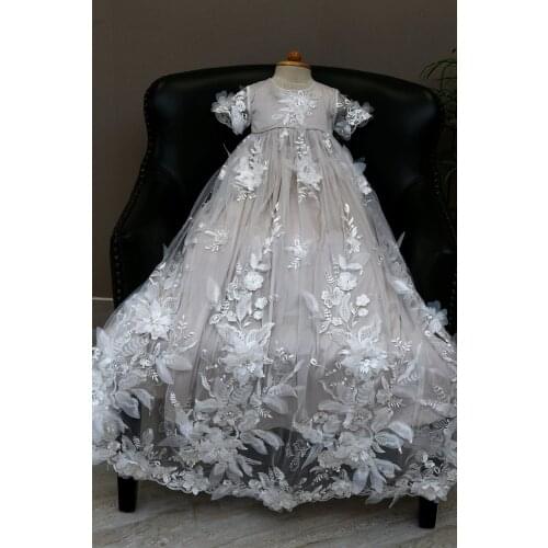 Vintage Lace Applique Beading Christening Baby dresses Gowns Baby Vintage Lace Beading Kids First Communion Gowns Free Hat