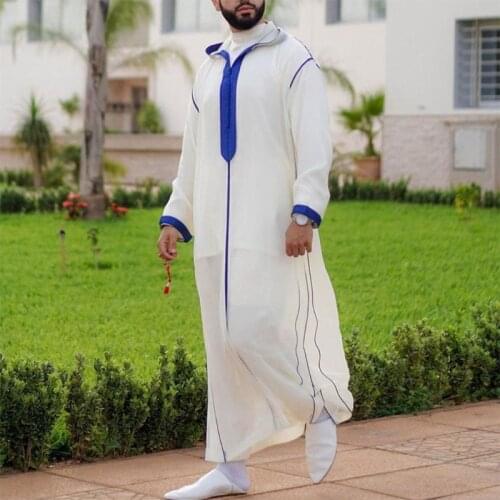 68UA Muslim Dresses for Mens Long Sleeve Stripes Dubai Shirt Kaftan Thobe Robe Gown Straight Leisure Race Style Clothing