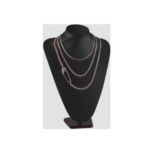 3'lü Hooked Needle Figured Pendant