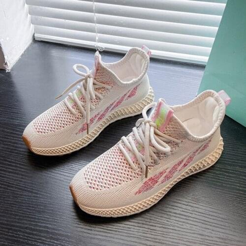 New Summer Breathable Mesh Sneakers Womens Quick Dry Casual Shoes Lightweight Comfortable Fitness Shoes Running Shoes