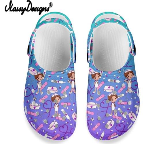 NOISYDESIGNS 2021 Summer Sandals Gradient Style Hole Shoes Rubber Clogs Women Garden Shoes Nurse Pattern Home Casual Slippers