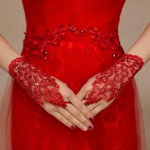 2018 Vintage Red Gloves Sequin Lace Bridal Gloves Guantes De Novia Bride Gloves For Wedding