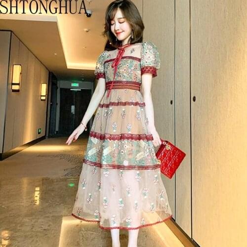 2020 summer new vintage Stand Neck lace-up mesh embroidery Patchwork lace Puff Sleeve Dress