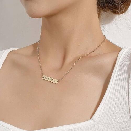 Simple Temperament Letters Pendant Necklace Women Geometric Chains Clavicle Necklace Party Jewelry Necklaces Lovers Gift