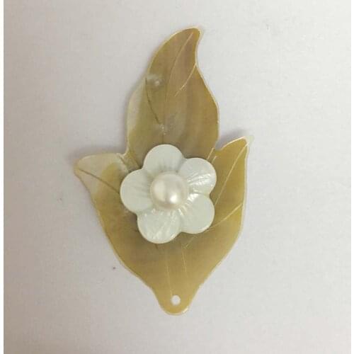 Top fashion cardigan clip ,100% nature freshwater pearl brooch -very fashion high quality AAA pearl, flower brooch