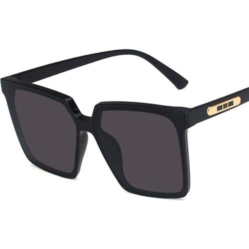2021 New Retro Sunglasses Square Large Frame UV-resistant Sunglasses for Men and Women Fashion Has Style Clear and Bright