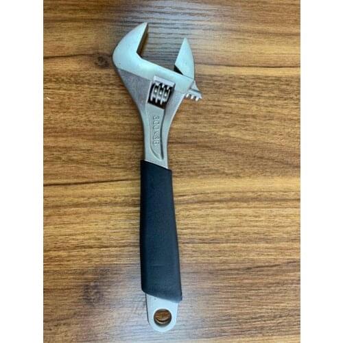 Adjustable wrench , fully droped, nickle plated