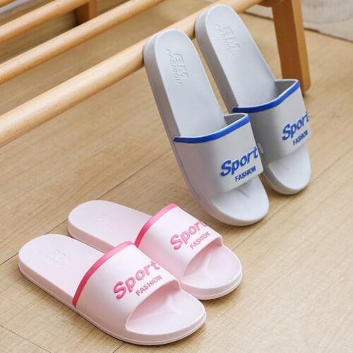 Slippers Female Summer Flip Flops Soft Bottom Sandals Comfortable Indoor Flat Heels Shoes Anti-Slip Couple Bathroom Mens Slides