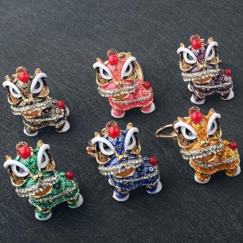 Chinese Festival Rotatable Lion Dance Men Car Keychain Crystal Lucky Mascot Key Chain Ring Women Bags Holder Charm