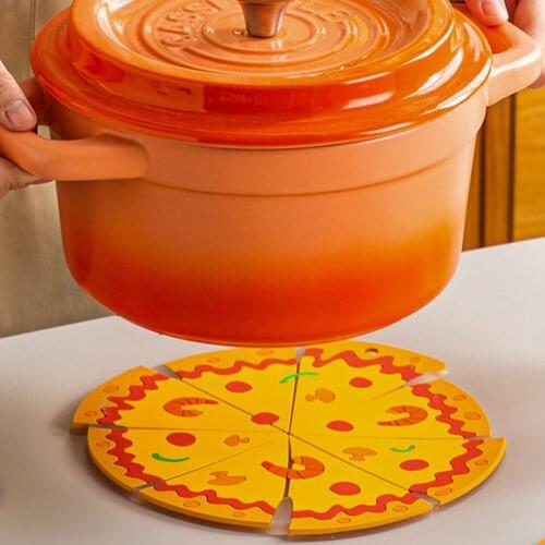 Pizza-shaped Placemats Wall-mounted Anti-slip Coasters Dispenser Anti-scald Mats PVC Soft Plastic Dining Table Insulation Mats