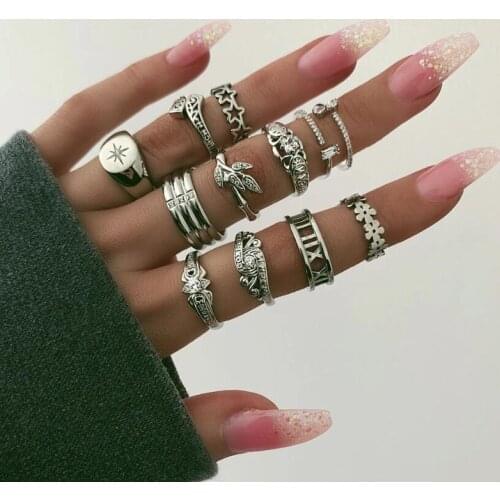 Tocona 13pcs/sets Bohemian Silver Color Star Rings Sets for Wmen Shiny Crystal Stone Geometric Wedding Rings Jewerlry 14306