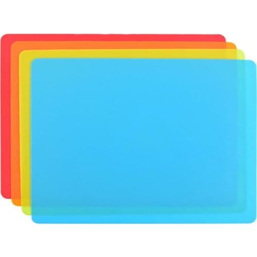 Silicone Anti-scald Pad Square Non-slip Coaster Pure Color Flour Heat Insulation Mat For Kitchen Accessories