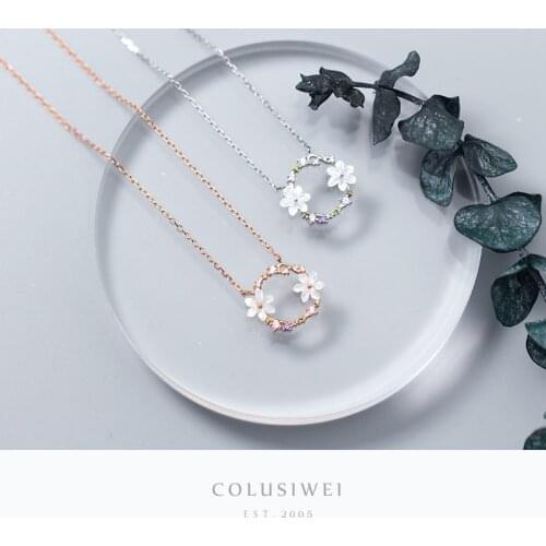 Colusiwei Shell Flower Pendant Necklace for Women Floral Coloful Cz Chain Necklace 925 Sterling Silver Fashion Design Jewelry
