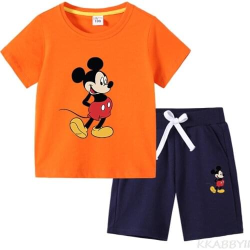 New Summer Mickey Childrens INS Korean Version Of Childrens Cotton Short Sleeve Medium Trousers Two Pieces Set