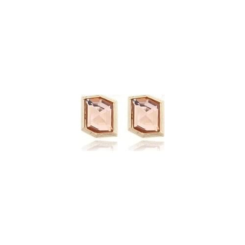 2021 Korean Version Of Gold Color The Elegant And Spacious Interior Crystal Jewelry Earrings Wholesale