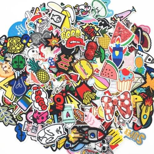 30PCS/lot Embroidery Patches Mixed Random Cute Cartoon Iron On Patches for Clothing Stickers On Clothes Kids Jeans Summer Style