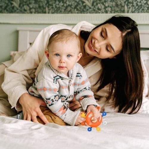 D7WF Baby Rotating Rattle Finger Training Bright Color Cartoon Animal Shaped Funny Accompany Toy Eco-friendly ABS Material